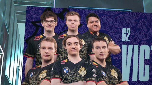 他肩上的担 他肩上的担